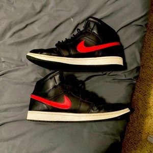 Nike Air Jordan Black/Red